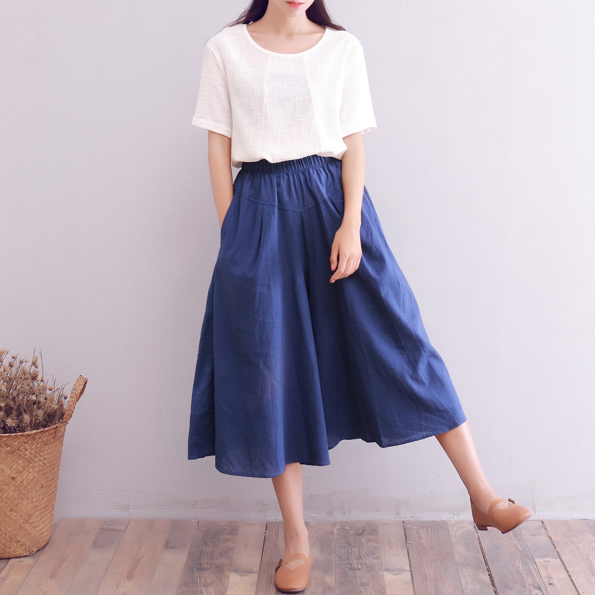Women Pant Elastic Waist Cotton Cropped Skirt Pant Casual Loose Large Size Boho Trousers Wide Leg Pant Customized Plus Size Pants Linen Pant